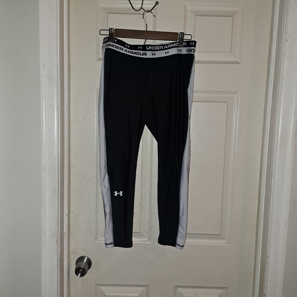 Under Armour Youth XL joggers